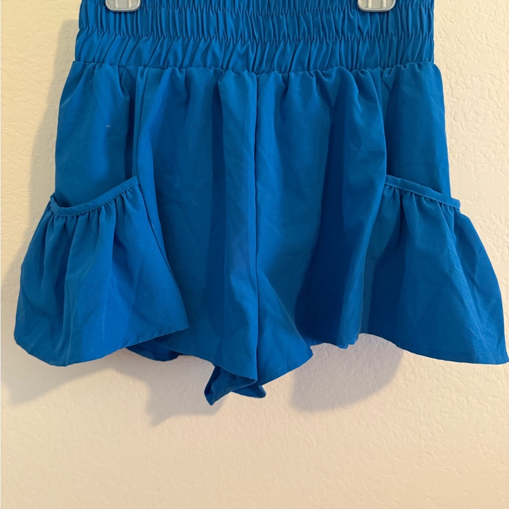 NWOT Blooming Jelly Blue Ruffled Swim Shorts